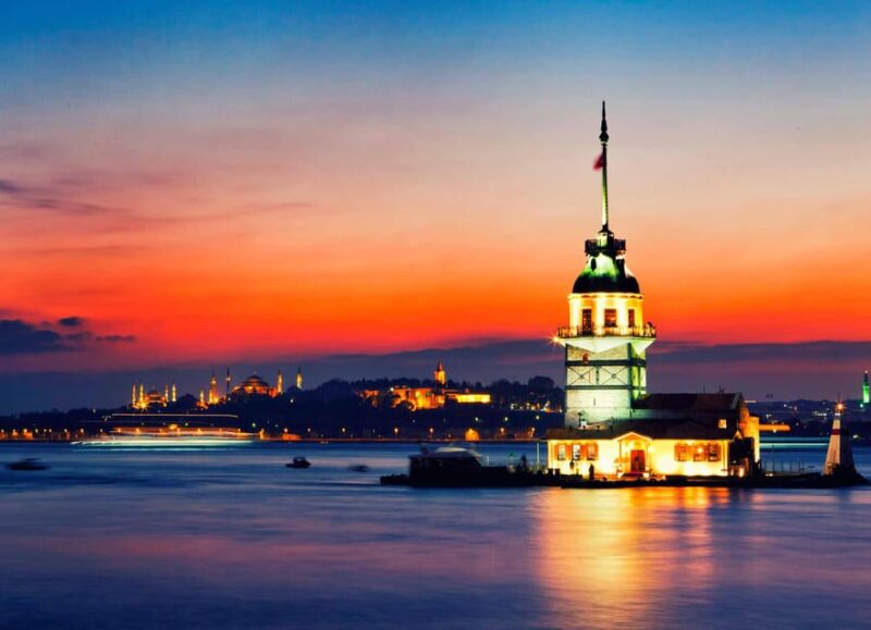 Istanbul: A short trip along the Bosphorus in the evening - Practical Tips for a Smooth Trip