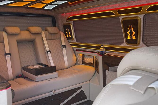 Istanbul Airport Private Transfer Minivan Minibus Meet Transfer - The Mercedes Minivan: Comfort and Convenience