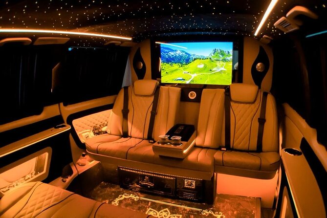 Istanbul Airport Transfer Service with Private Minivan - Key Points
