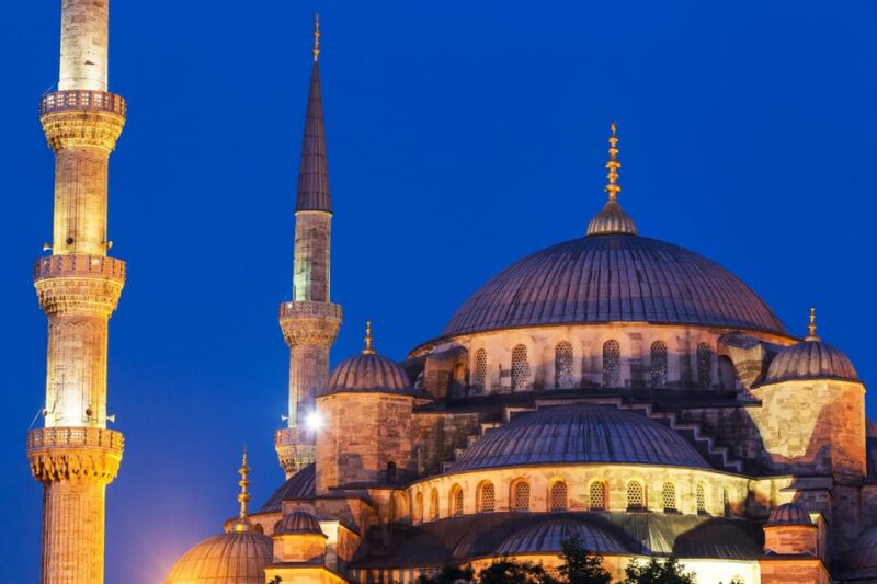 Istanbul: Best City Highlights Guided Tour with Tukish Lunch - Visiting the Sultan Ahmed Mosque (Blue Mosque)