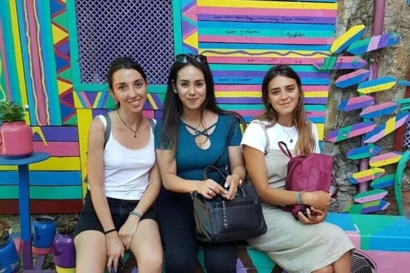 Istanbul : Best Street Food Tour With A Local Guide - Explore Istanbul’s Flavorful Streets with a Local Guide