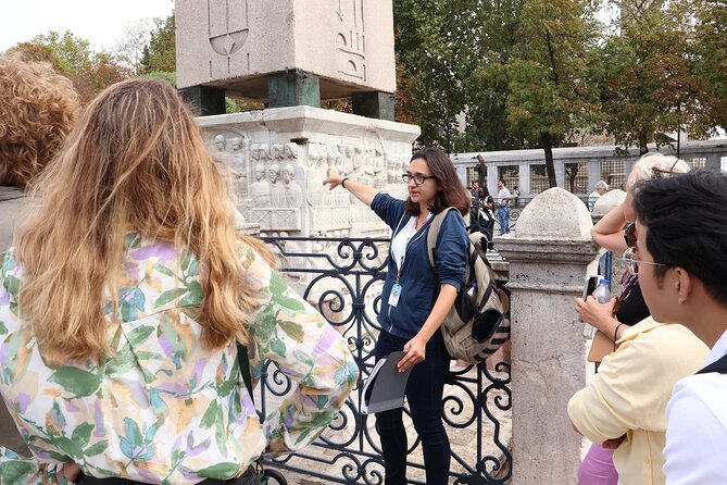 Istanbul Blue Mosque and Hagia Sophia Tour with Tickets - Emphasizing the Charm of Sultanahmet Neighborhood