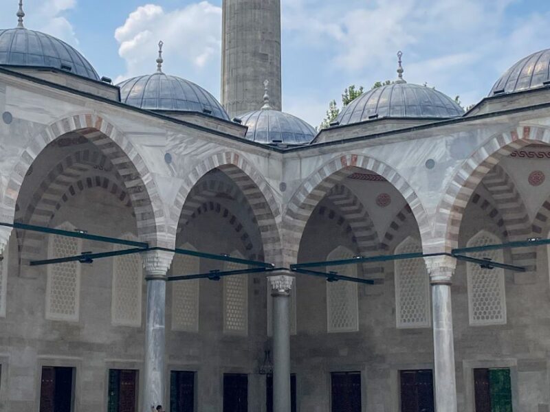 Istanbul: Blue Mosque Guided Tour - The Walking Tour Around the Old City