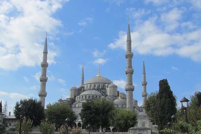 Istanbul: Blue Mosque & Hagia Sophia Small-Group Tour - Practical Details and Tour Logistics