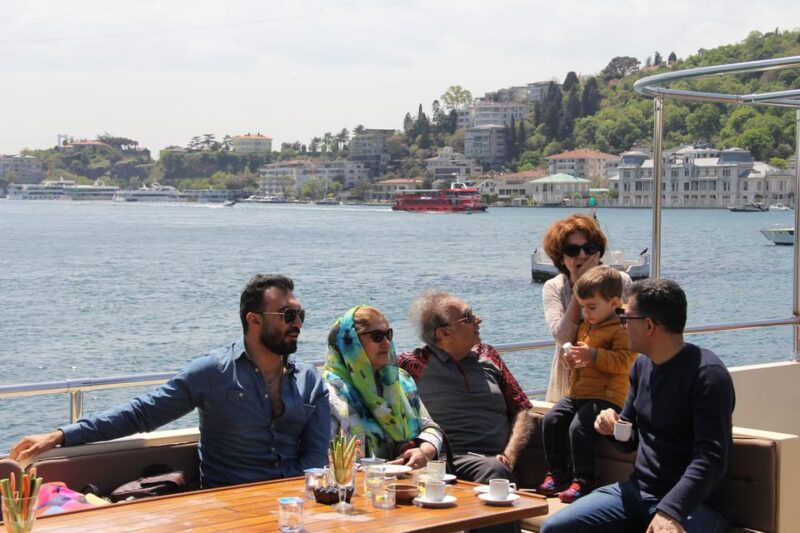 Istanbul: Bosphorus and Black Sea Cruise with Lunch - Practical Tips and Considerations