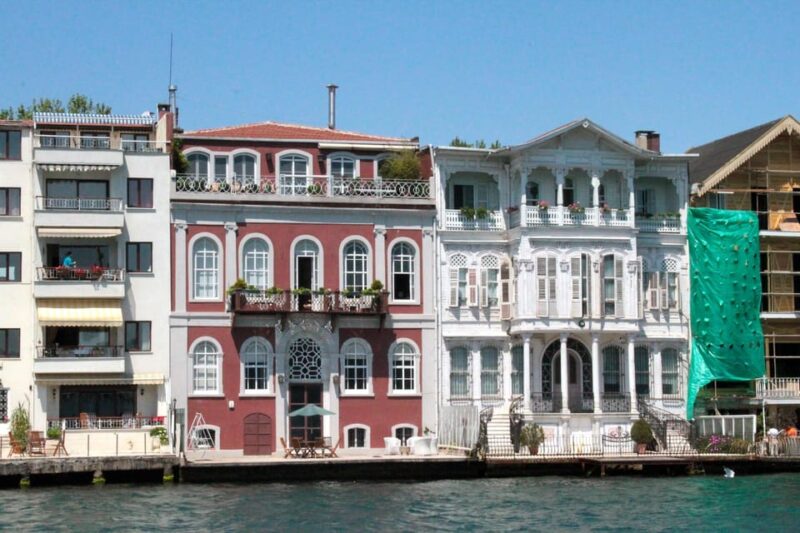 Istanbul: Bosphorus Boat Cruise - Discovering Istanbul’s Architectural Marvels from the Water