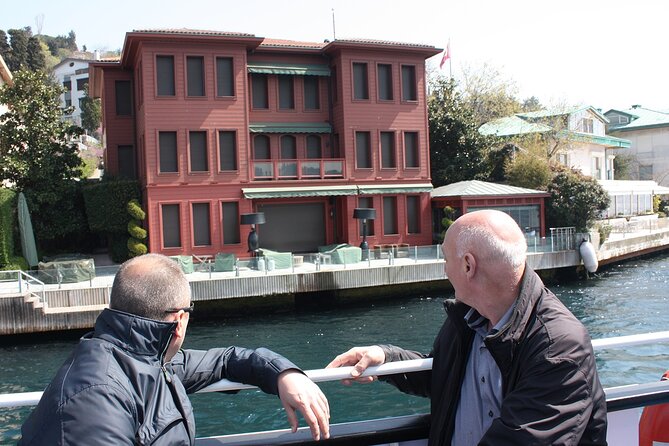 Istanbul Bosphorus Boat Tour and Golden Horn Cruise Day or Sunset - Cross to the Asian Side and the Küçüksu Castle