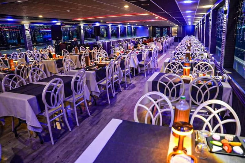 Istanbul: Bosphorus Cruise Dinner, Show & Alcoholic Drinks - Entertainment: Live Music and Traditional Folk Dances