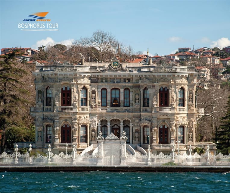 Istanbul: Bosphorus Cruise from Europe or Asia & Audio Guide - Key Points