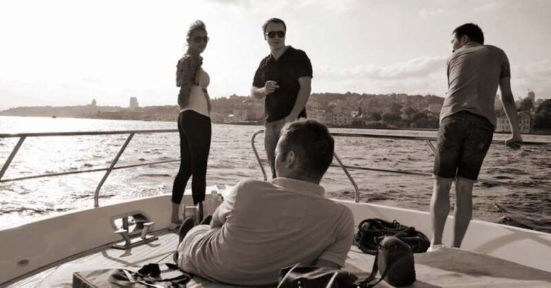 Istanbul: Bosphorus Cruise on A Private Luxury Yacht - Key Points