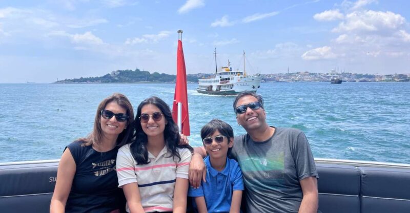 Istanbul: Bosphorus Cruise with Stopover on the Asian Side - Istanbul’s Best Views from a Luxury Yacht