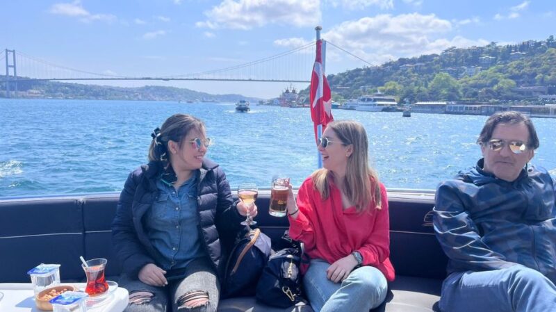 Istanbul: Bosphorus Cruise with Stopover on the Asian Side - Comparing This Tour to Similar Options