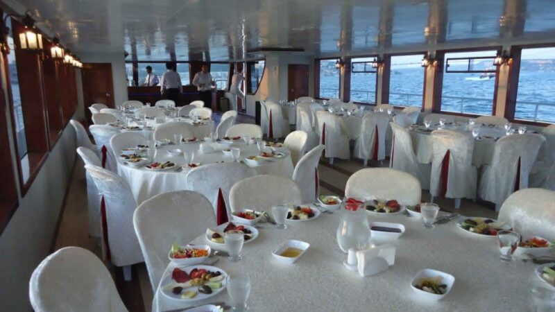Istanbul Bosphorus Dinner Cruise &Entertainment hotel pickup - Traditional Entertainment and Folk Performances