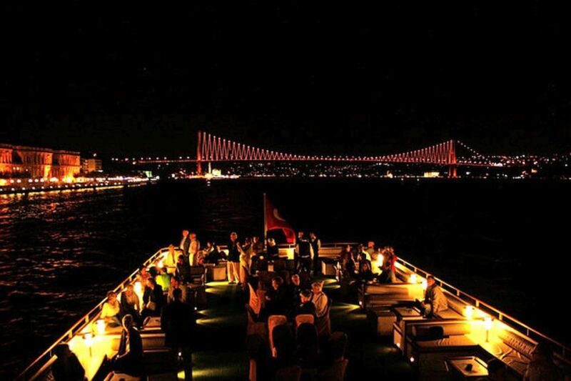 Istanbul Bosphorus Dinner Cruise &Entertainment hotel pickup - Who Will Appreciate This Experience Most