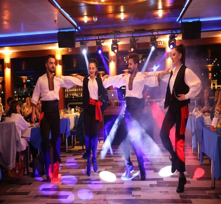 Istanbul Bosphorus Dinner Cruise Tour - What Reviews Reveal About the Experience