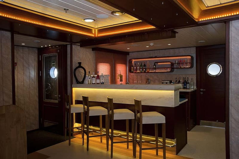 Istanbul: Bosphorus Dinner Cruise & Turkish Night Show - Key Points