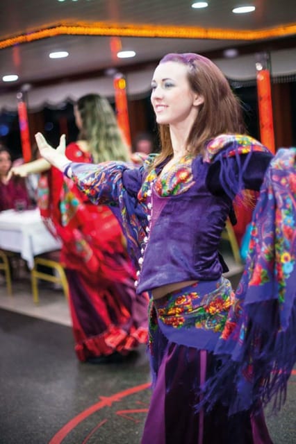 Istanbul: Bosphorus Dinner Cruise with Entertainment - Live Entertainment and Cultural Performances