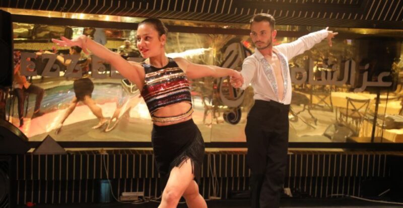 Istanbul: Bosphorus Dinner Cruise with Private Table & Show - Food and Drinks: Quality and Variety