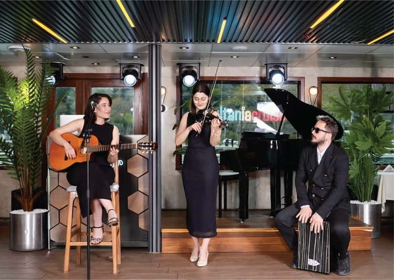 Istanbul: Bosphorus Morning Cruise with Breakfast - The Guide and Cruise Atmosphere