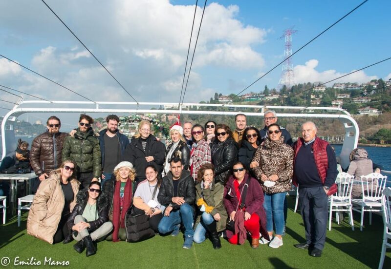 Istanbul: Bosphorus Morning/Sunset Cruise with Optional Stop - Who Will Enjoy This Tour?