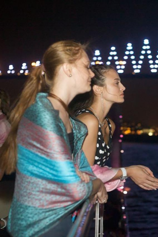 Istanbul: Bosphorus Night Dinner Cruise with Private Table - The Overall Value and Customer Satisfaction