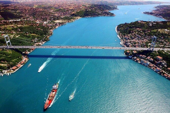Istanbul Bosphorus Private and All Inclusive Yacht Tour - The Private Experience and Guided Storytelling