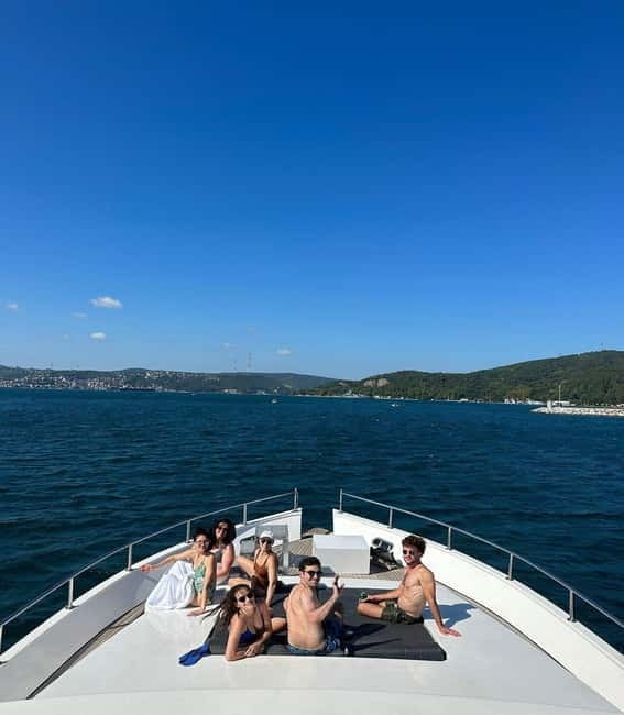 Istanbul: Bosphorus Private Guided Yacht Cruise with Snacks - Who Will Love This Experience