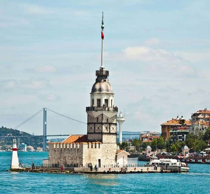 Istanbul Bosphorus Sunset Cruise Guided Tour - Who Will Most Enjoy This Bosphorus Sunset Tour
