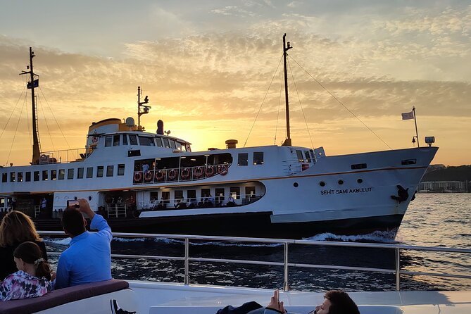 Istanbul Bosphorus Sunset Cruise on Yacht with Live Guide - Who Will Love This Bosphorus Sunset Cruise?