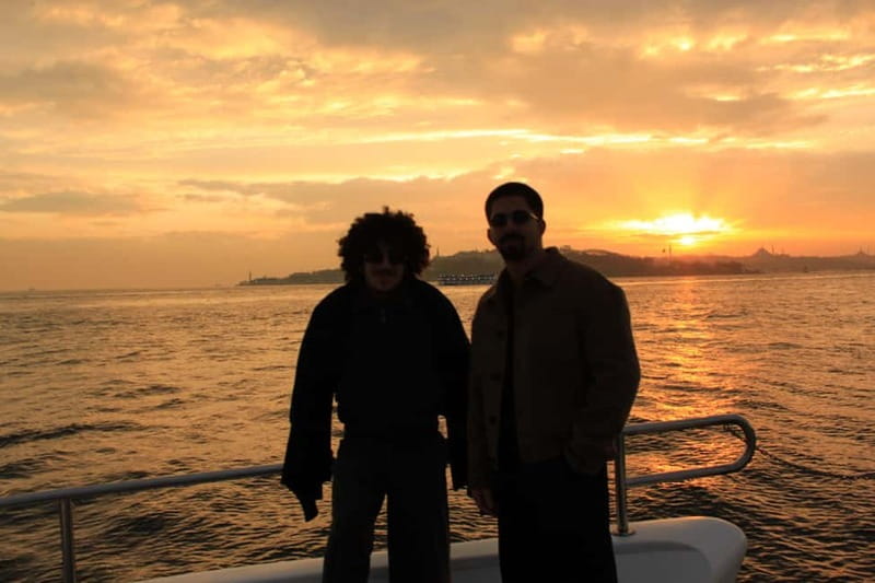 Istanbul: Bosphorus Sunset or Night Yacht Cruise & Transfers - The Experience of Watching the Sunset and Night Views