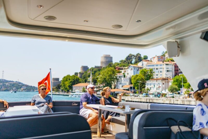 Istanbul: Bosphorus Yacht Cruise with Stopover on Asian Side - Highlights of the Asian Side Stopover at Kanlica