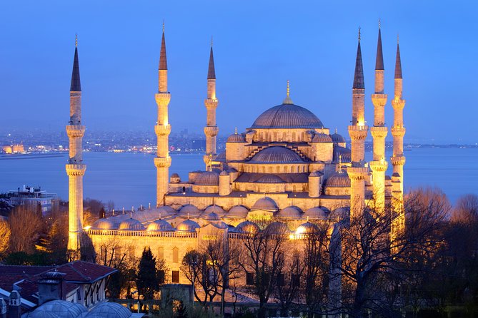 Istanbul Byzantine and Ottoman Tour: Hagia Sophia, Topkapi Palace, Blue Mosque and Grand Bazaar - Luxury Transportation and Small Group Benefits