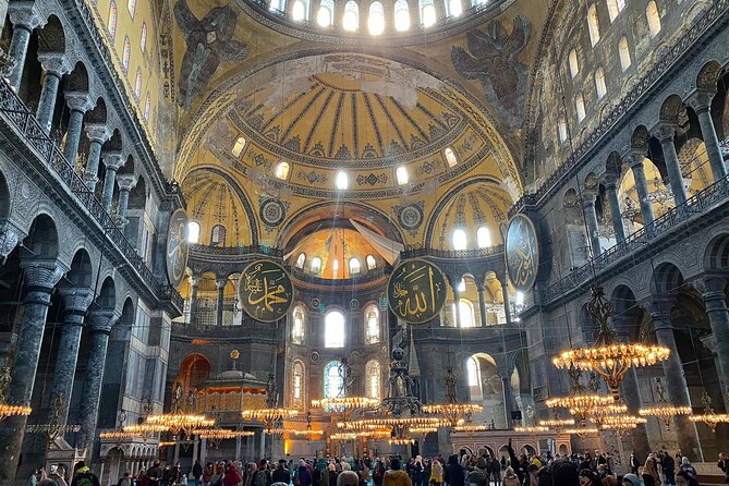 Istanbul & Cappadocia Private & Small Group 6 days with flights - The Spice Market and Bosphorus Boat Ride: Sensory and Scenic Highlights