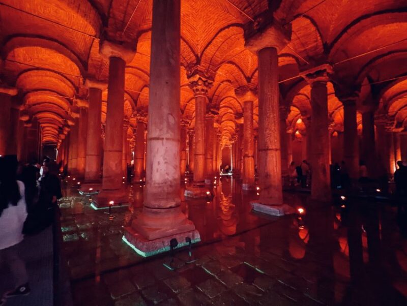 Istanbul: City Highlights- Skip Lines- All tickets included - Underwater Wonder at Basilica Cistern
