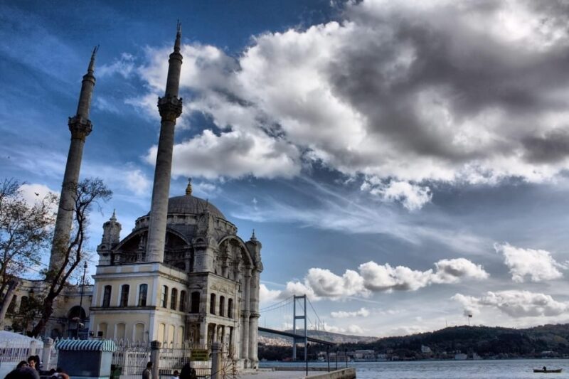Istanbul Combo: Classic City Tour & Bosphorus Cruise - Explore Istanbul’s Top Sights with a Private Guide in Just 7 Hours