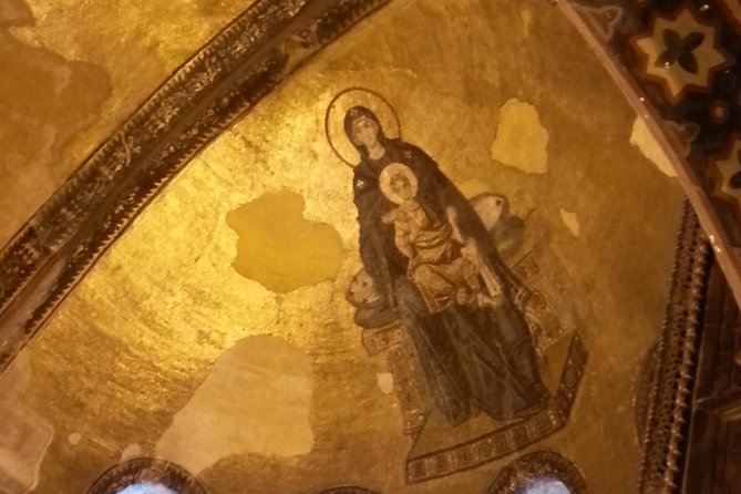 Istanbul Delights: A Journey Through Flavor and History - Culinary Highlights: Authentic Turkish Flavors Included