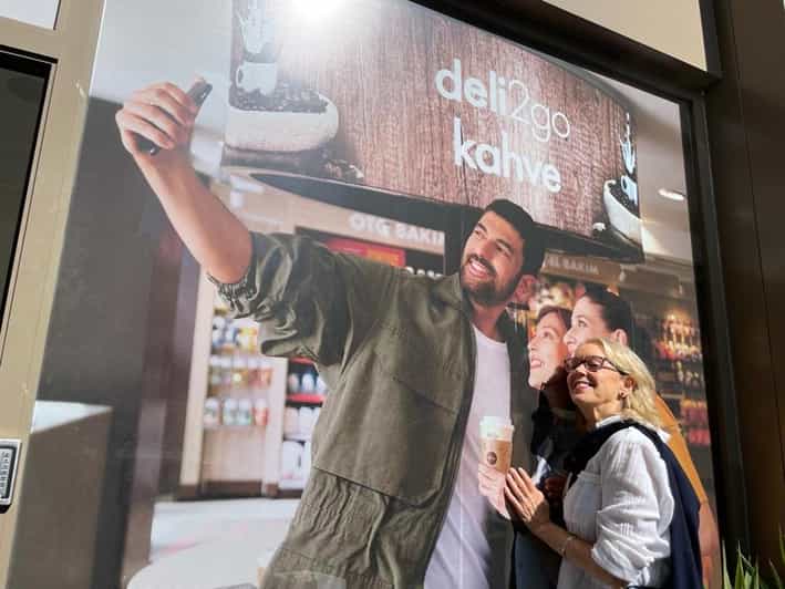 Istanbul: Discover the places where Turkish series are shot. - Visiting the Colorful Neighborhoods of Balat and Cihangir