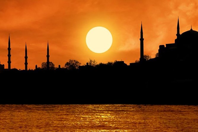 Istanbul Evening Sightseeing and Food Tasting Tour - Explore Istanbul by Night with Food and Sightseeing