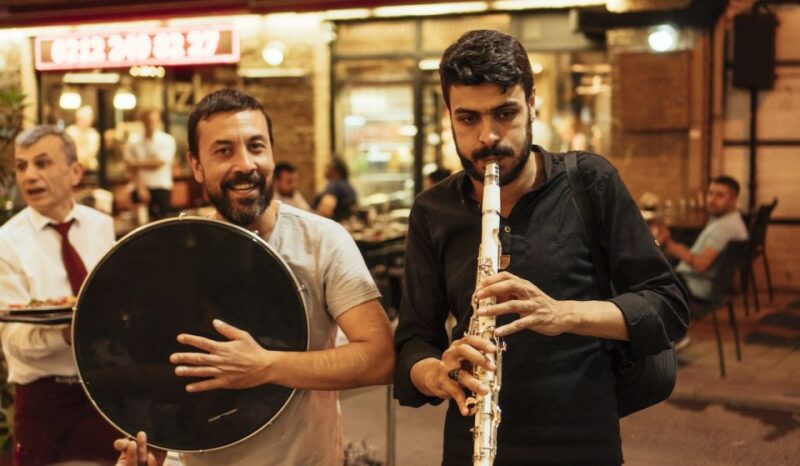 Istanbul: Evening Walking City Tour with A Private Guide - Illuminated Galata Tower: A Nighttime Icon