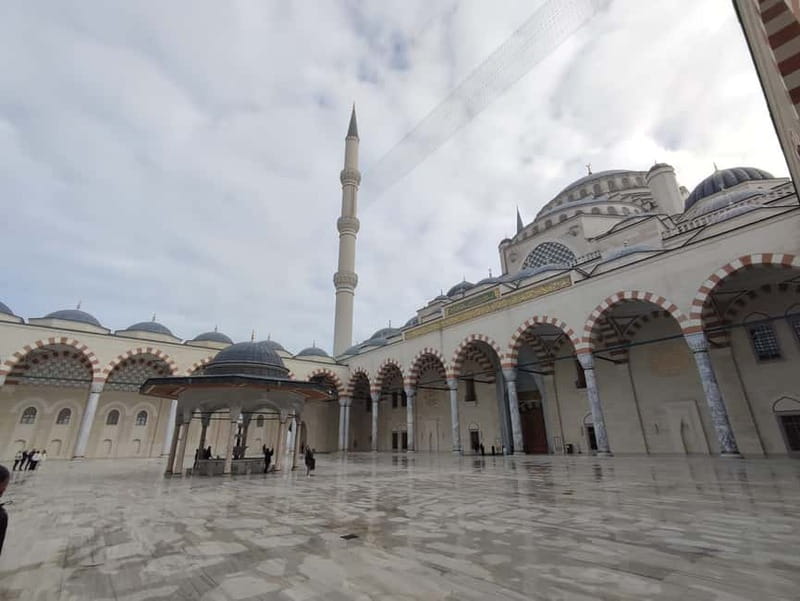 Istanbul: Explore Europe and Asia by Guided Bus and Boat - Exploring Istanbul’s Unique Two-Continent Geography