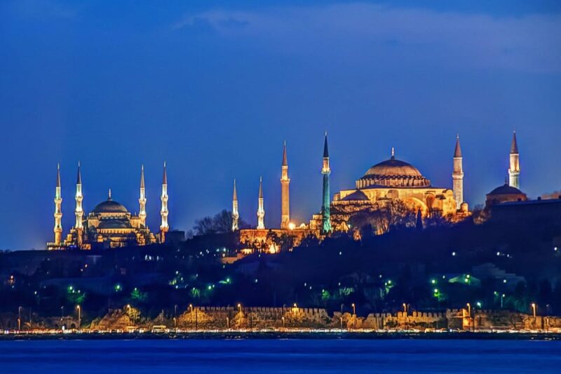 Istanbul Food and Culture Tour: Dinner at Local Family - Discover the Authentic Turkish Family Dinner in Sultanahmet