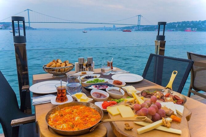 Istanbul Food Escape : Ferry to the Flavors of the Asian Side - Starting at the Egyptian Bazaar for Aromatic Delights