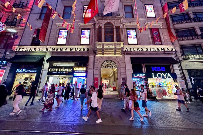 Istanbul Food Tour - History and Culture of Turkish Culinary - Tasting Authentic Dürüm Kebab at Passage Hazzopulo