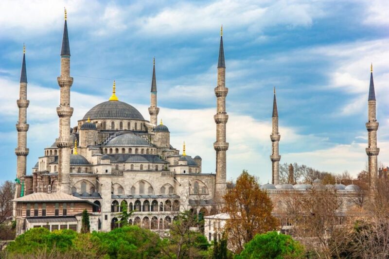 Istanbul: Full-Day Guided Tour of the Old City - Suitability and Limitations of the Tour