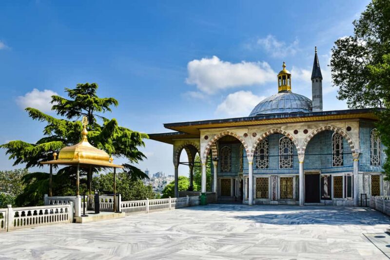 Istanbul Full-Day Historic Tour with Museums, Lunch & Pickup - Who Will Love This Tour