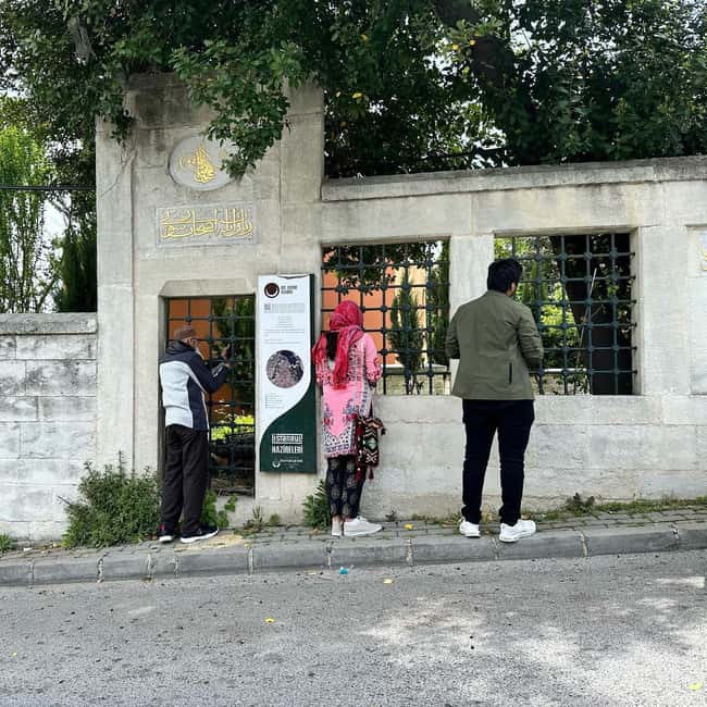 Istanbul: Full Day Islamic Sahaba /Heritage Tour with Lunch - Emphasizing the Importance of the Prophet’s Companions