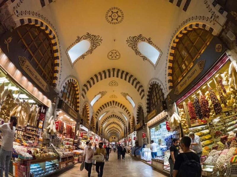 Istanbul: Full-Day Old City Tour And Sunset Bosphorus Cruise - Discover Istanbul’s Historic Landmarks and Cultural Highlights