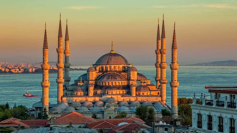 Istanbul: Full-Day Private City Highlights Guided Tour - Visiting Hagia Sophia: A Marvel of Architecture