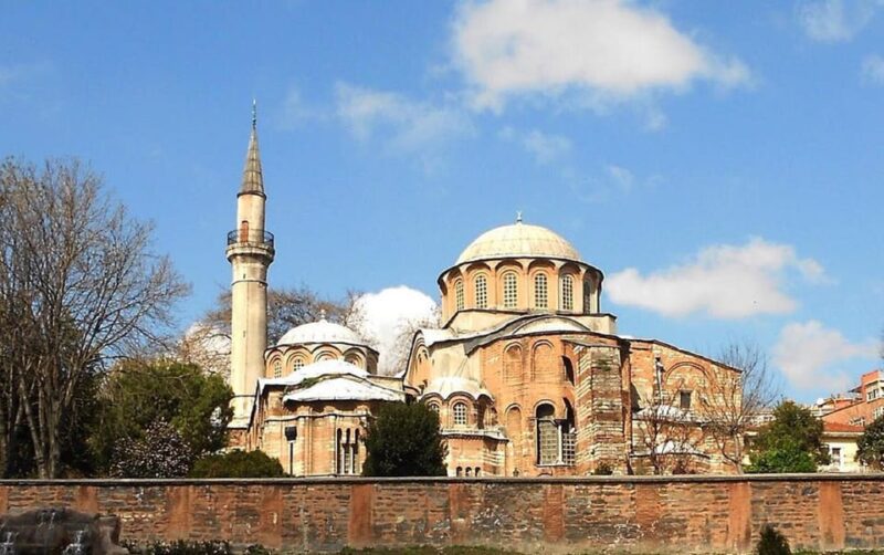 Istanbul: Galata Tower, Chora Church, and Balat Tour - Explore the Vibrant Streets of Balat Neighborhood