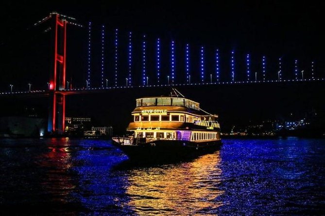 Istanbul GBosphorus Dinner Cruise and Belly-Dancer Show - Practical Details: Meeting Point, Group Size, and Accessibility